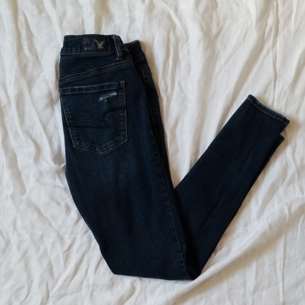 American Eagle ripped blue Jean's